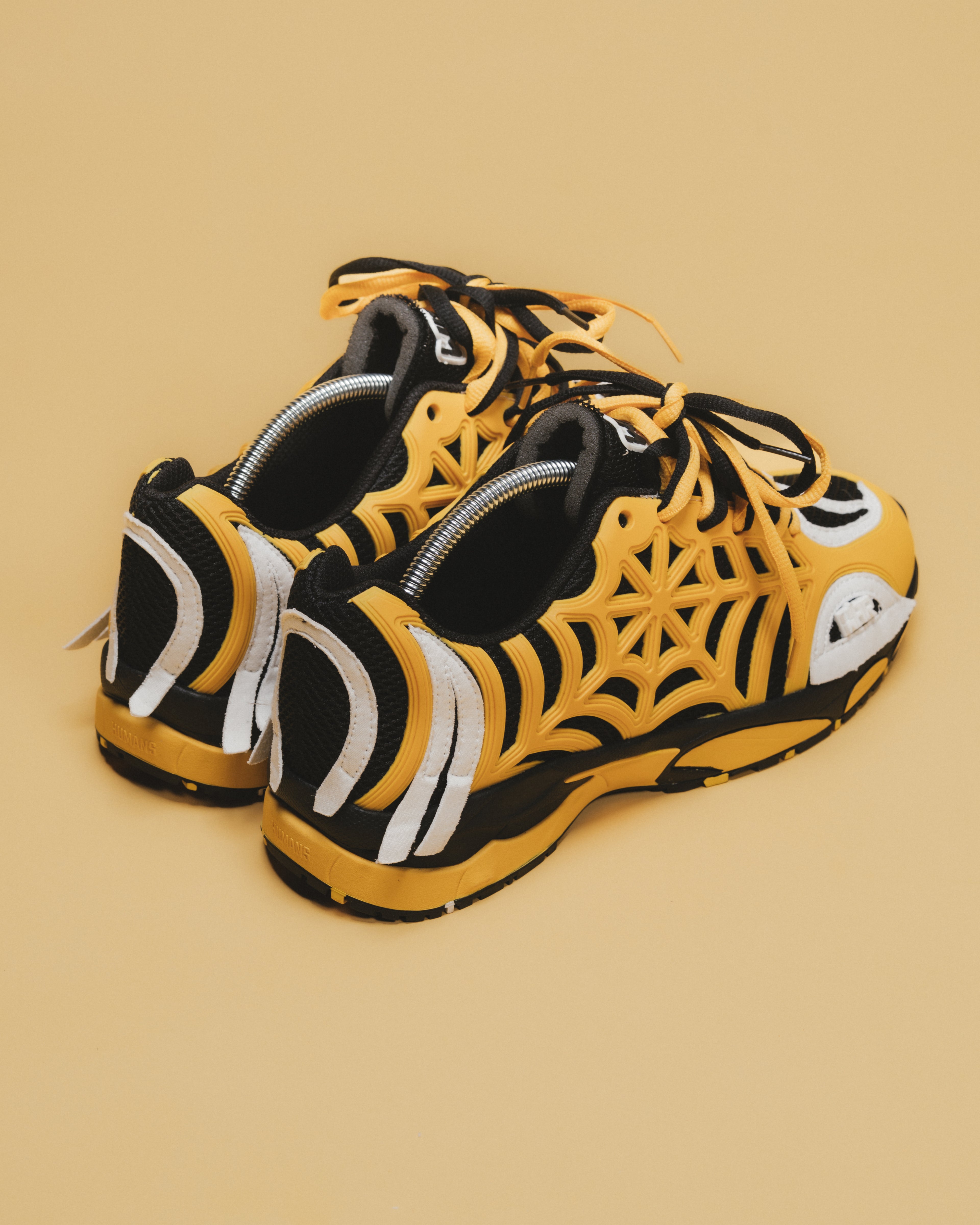 Arachnid Web Runners Yellow/Black