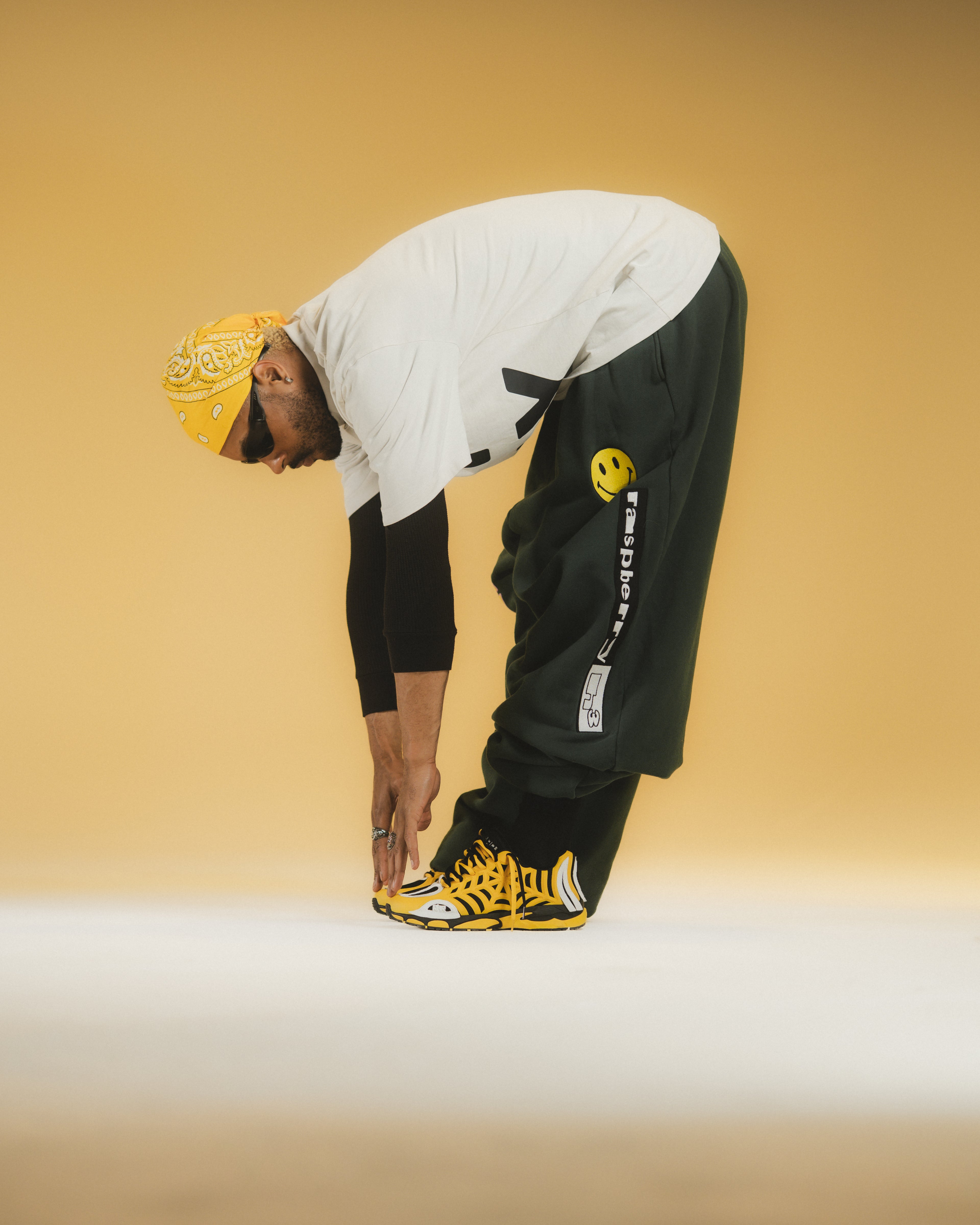 Arachnid Web Runners Yellow/Black